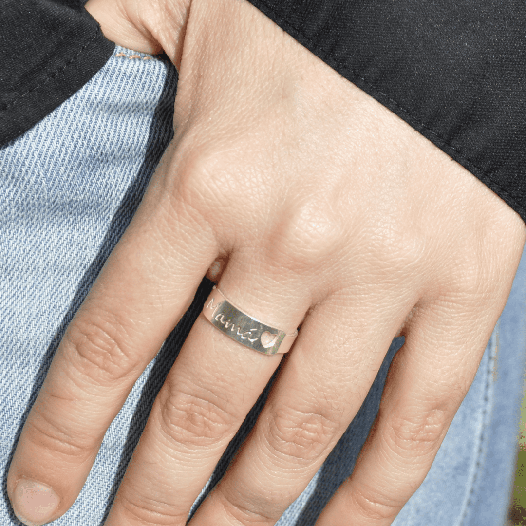 anillo de plata mamá
