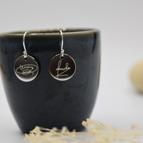 Pendientes de plata con caligrafía
