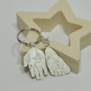 llavero plata personalizado huella pie bebe joya