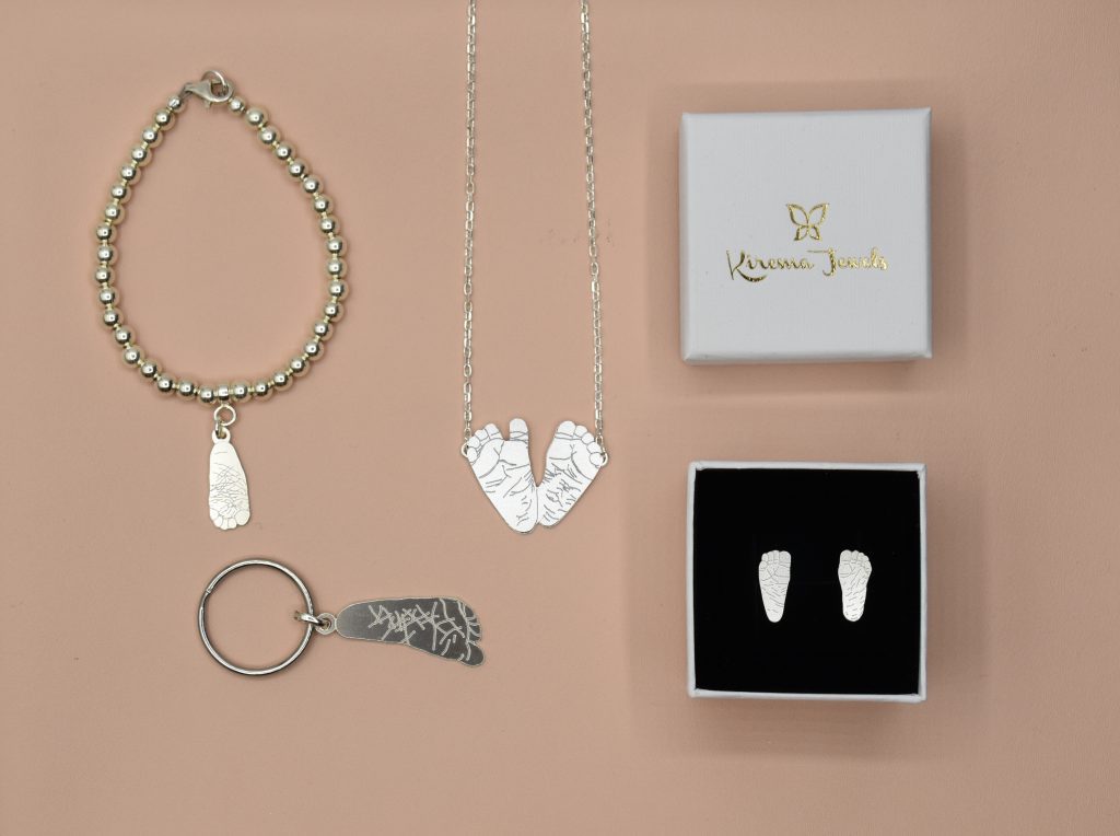Joyas de plata de ley de la colección huellas de Kirema Jewels.