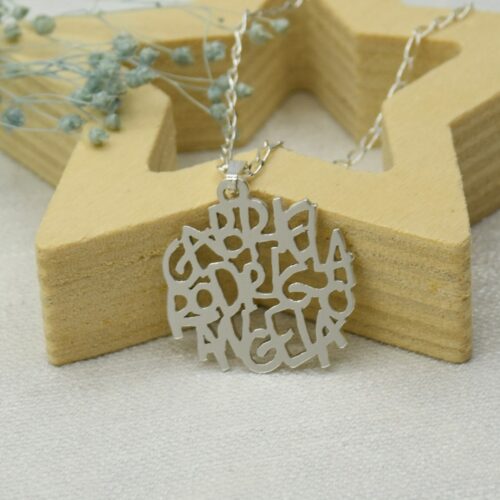 Colgante personalizado nombres lettering